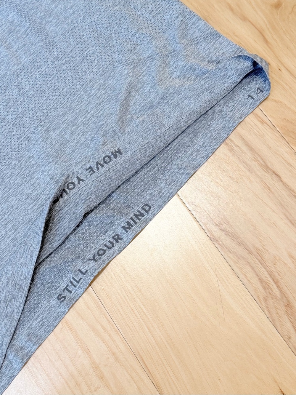Lululemon Women’s Swiftly Tech Racerback Tank Top - Picture 4 of 4